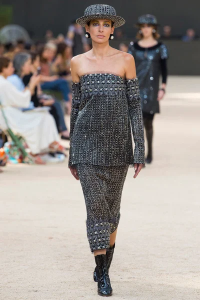 Look 42